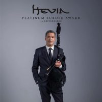 hevia-25-aniversario03