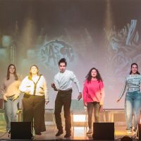 mas-alla-el-musical01