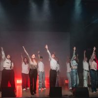 mas-alla-el-musical17